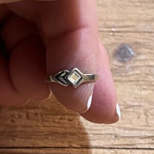 Rare Silpada Sterling Silver CZ arrowhead Logo toe ring O1283